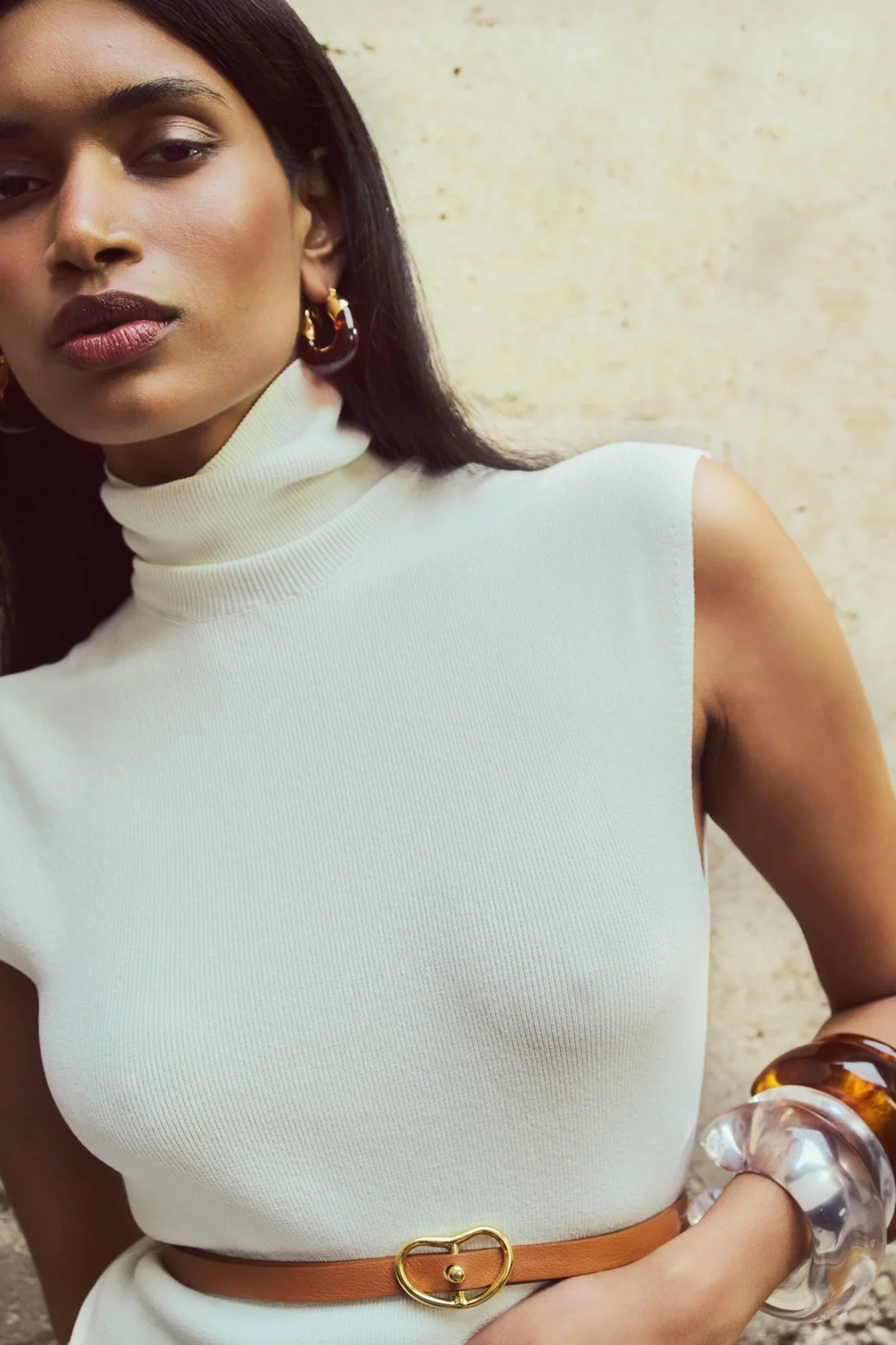 ORGANIC HOOPS - Earrings
sassanova