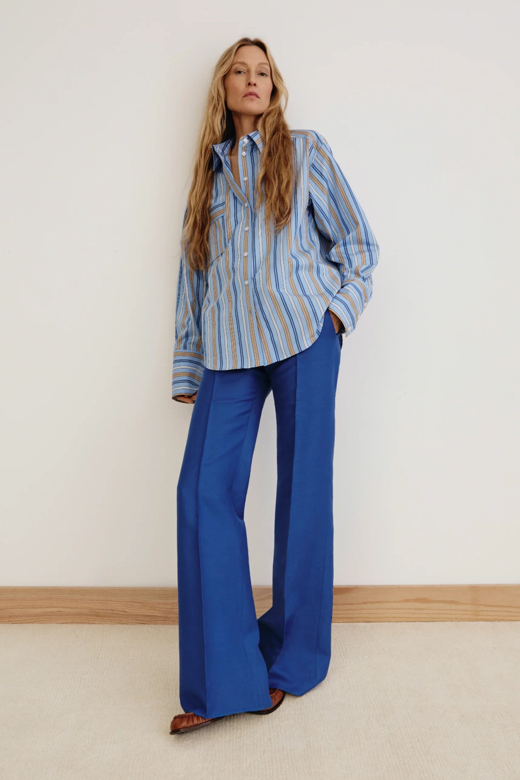 WIDE LEG PINTUCK TROUSER - Pants - Sassanova