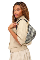 PETITE MOYEN MESSENGER CHECKER BLACK/CREAM OS
sassanova