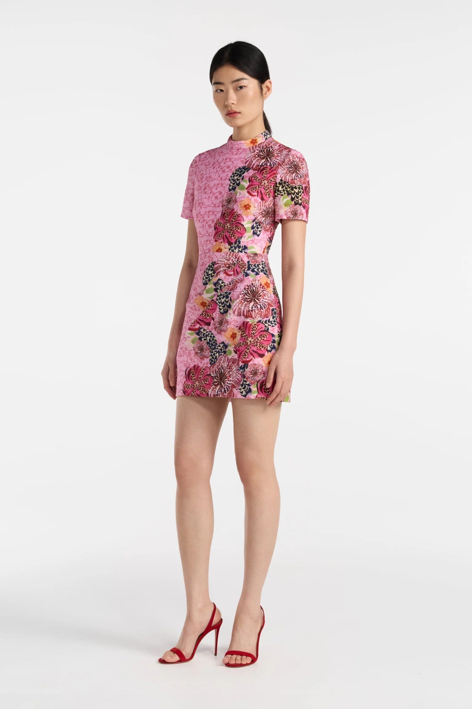 DRAPED MIN DRESS - Dresses - Sassanova