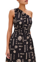SELANI DRESS
sassanova