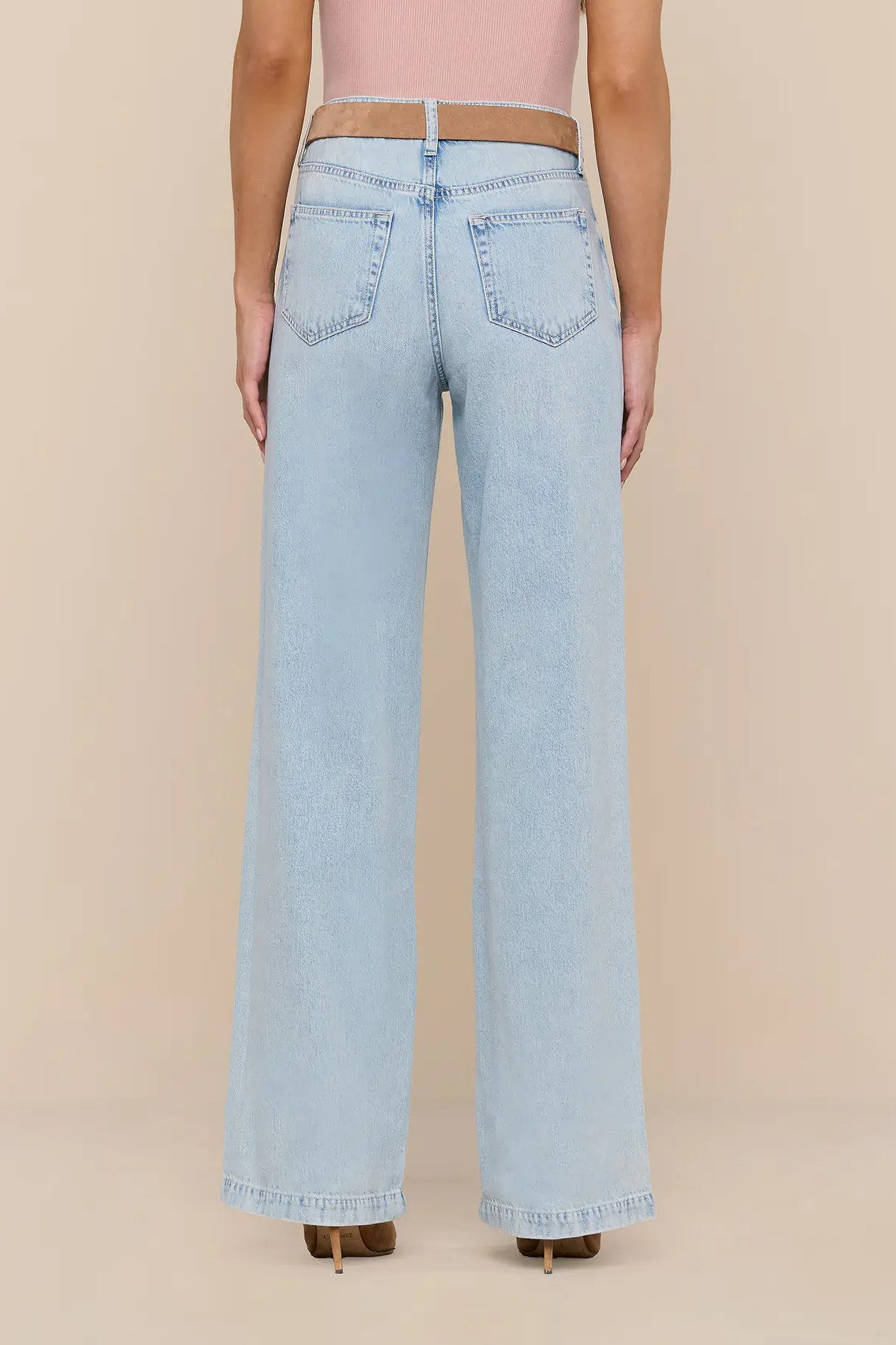 SCOTTIE HIGH RISE WIDE LEG - Jeans - Sassanova