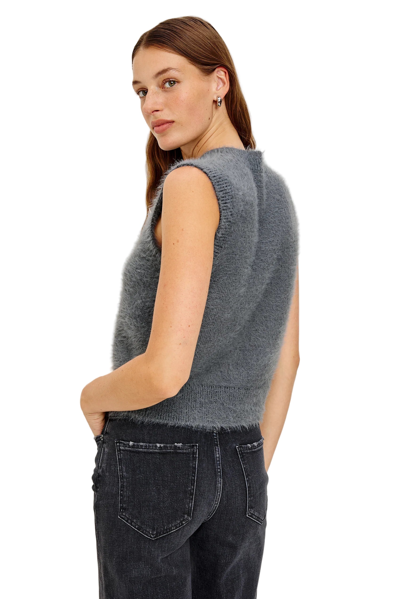 TALLI VEST
sassanova