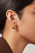 TOME HOOPS - Earrings - Sassanova