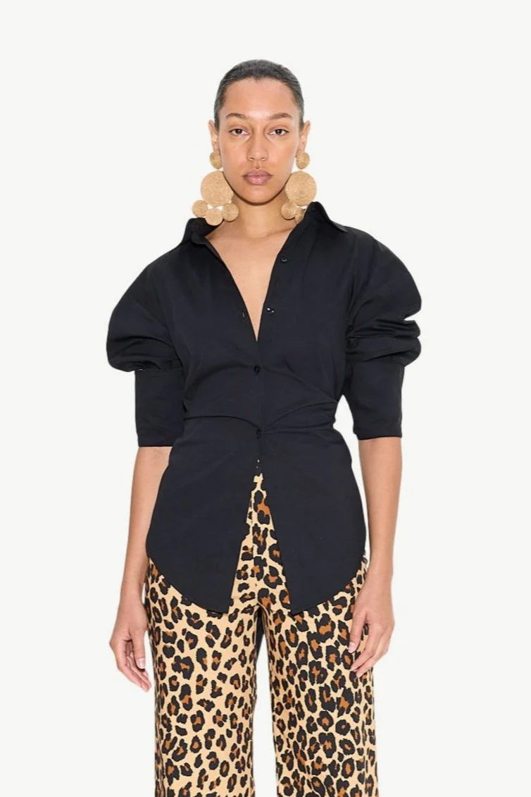 LOCH POPLIN BUTTON UP - Blouses - Sassanova