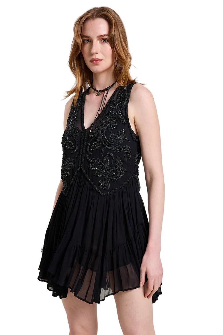 TWILIGHT DRESS
sassanova