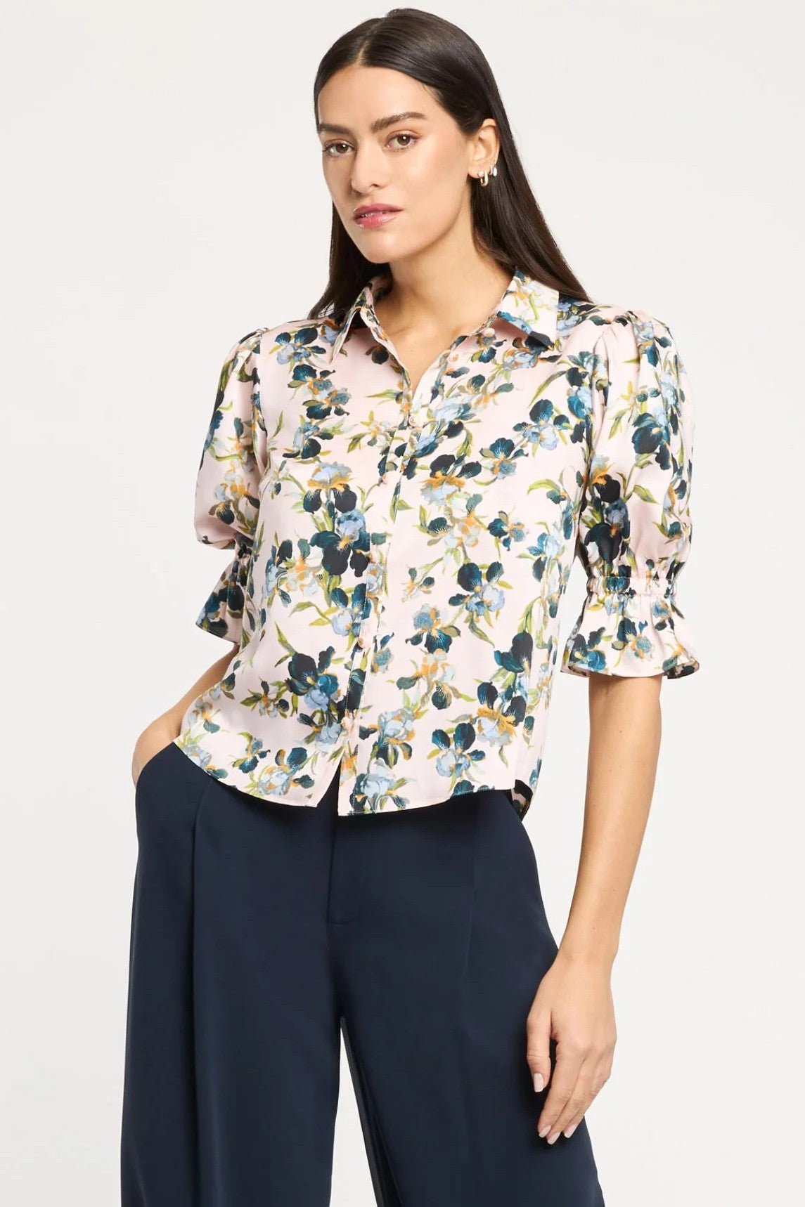 TRAILING IRIS FIONA TOP - Blouses - Sassanova