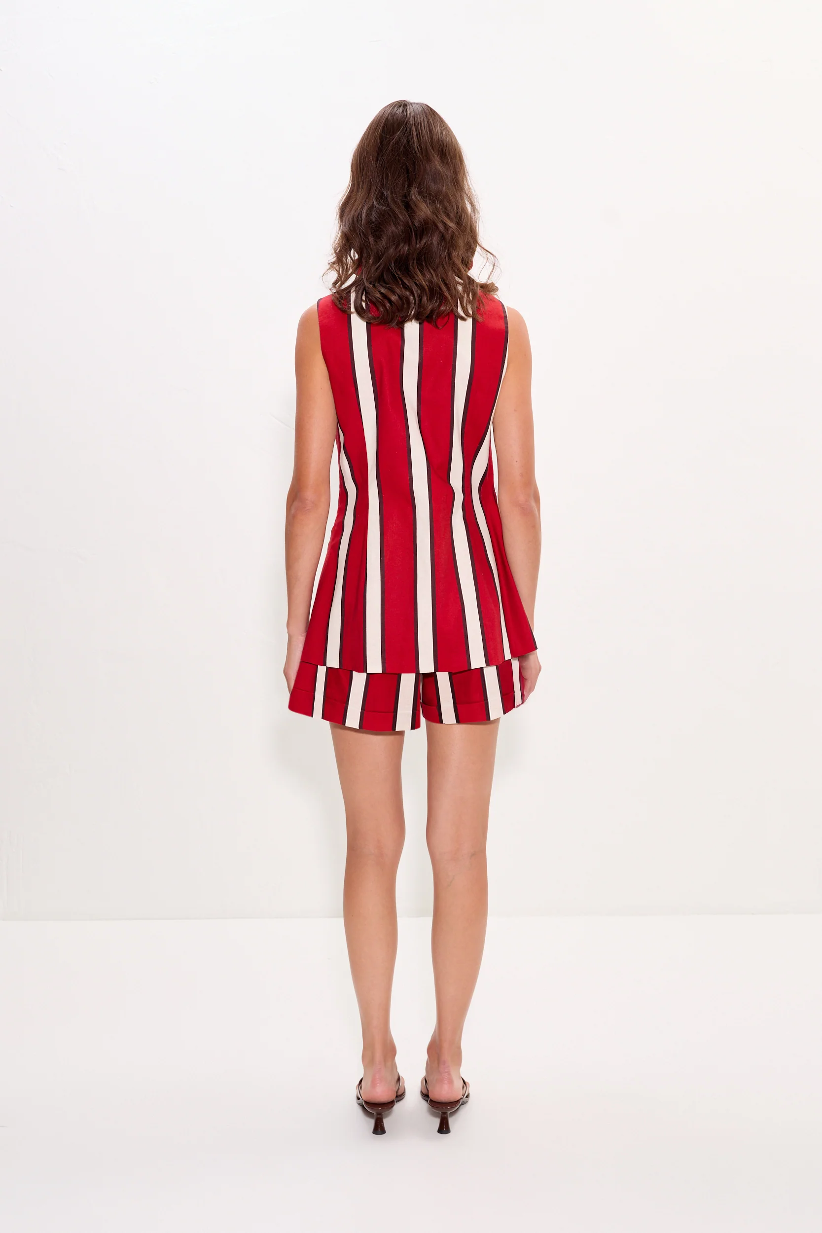 COMO LINEN SHORTS - Shorts - Sassanova