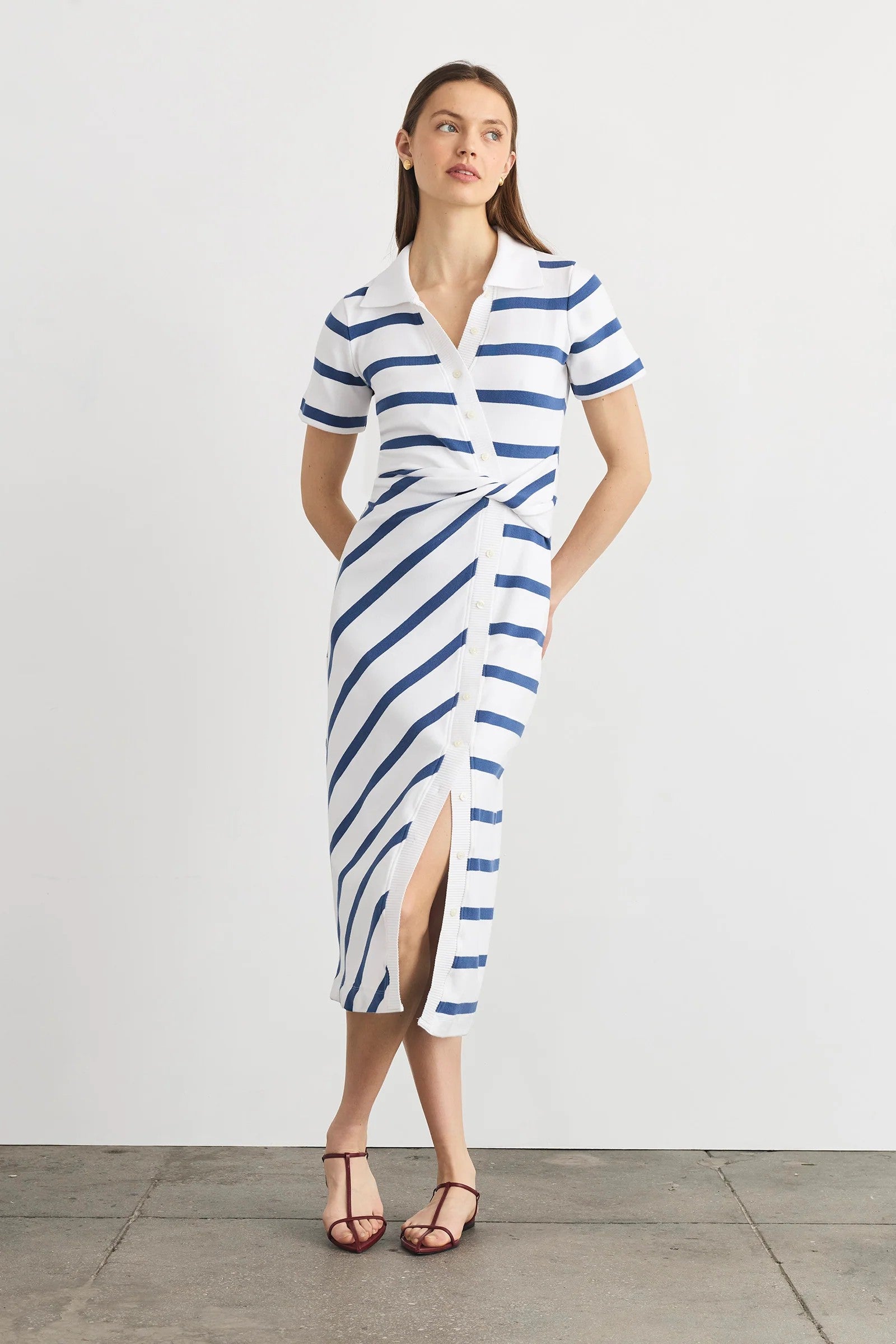 SHORT SLEEVE ELLICOT DRESS - Dresses - Sassanova