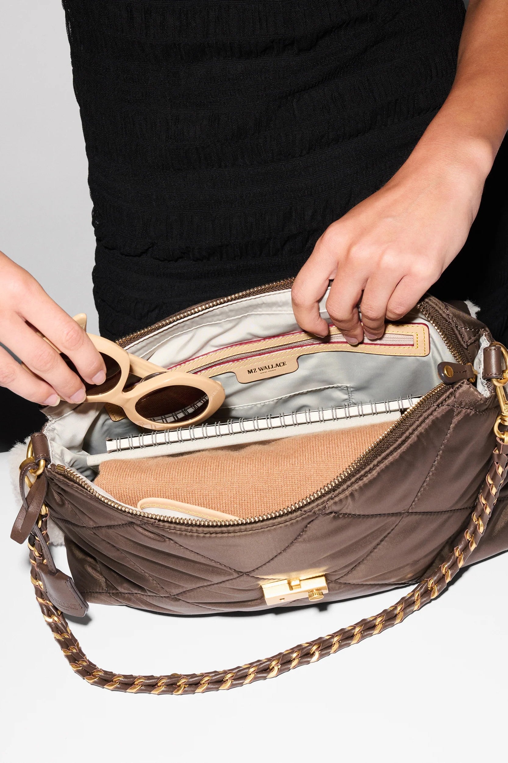 CROSBY LOCK SHOULDER - Sassanova