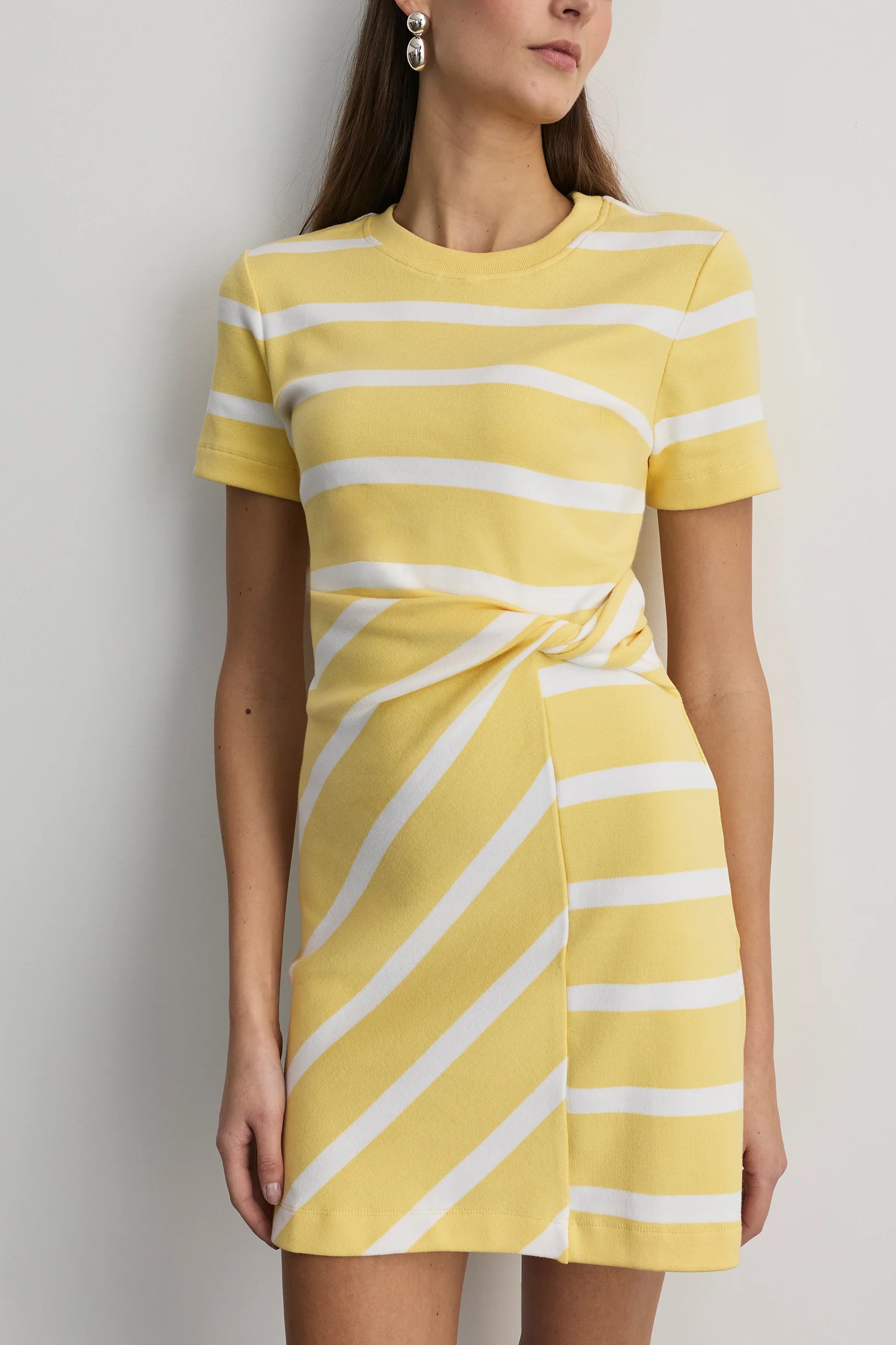 SHORT SLEEVE CODY DRESS - Dresses - Sassanova