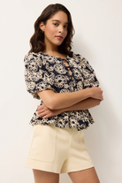 MIA SHORT - Shorts - Sassanova