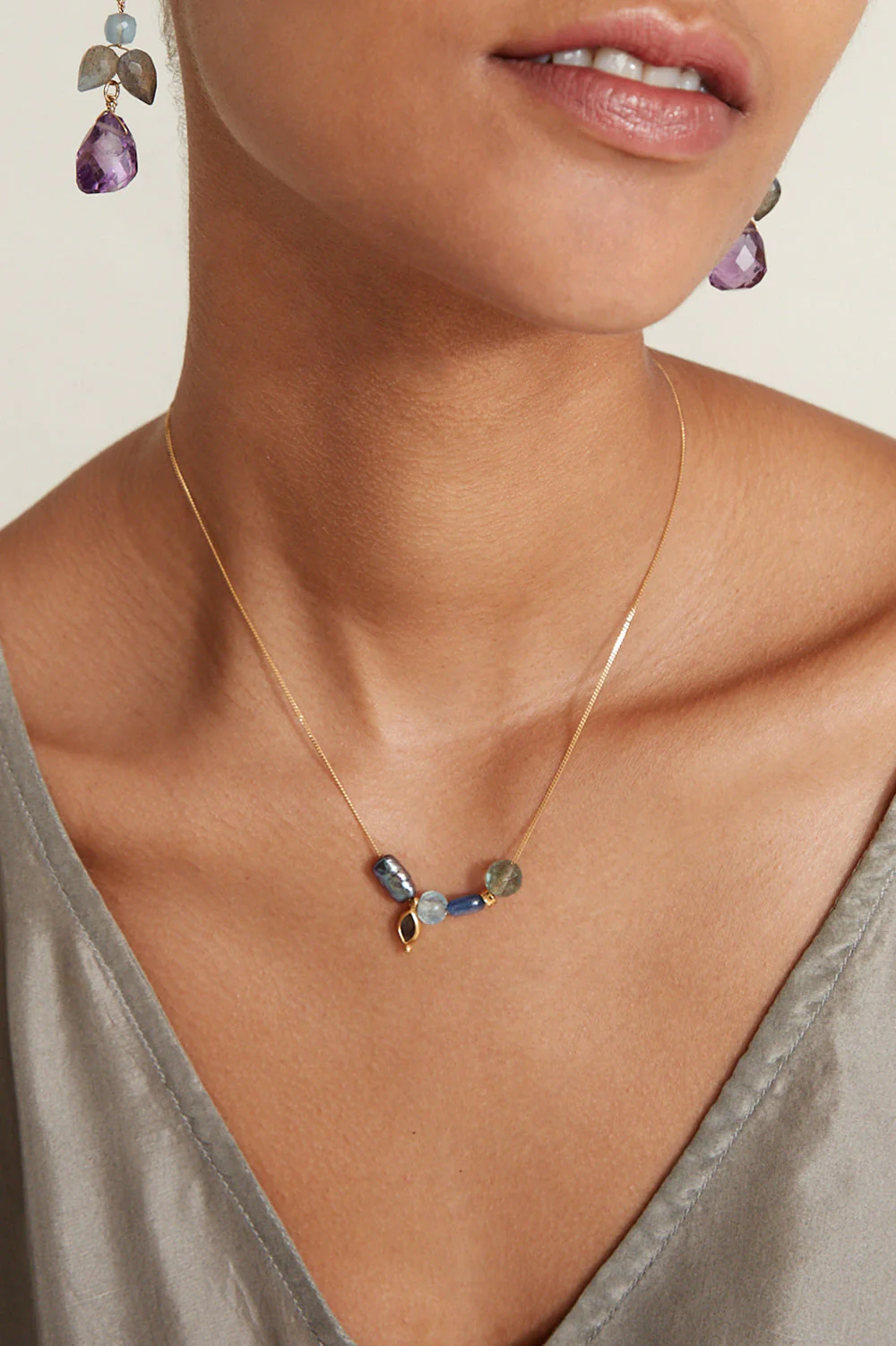 INDIRA CHARM NECKLACE
sassanova