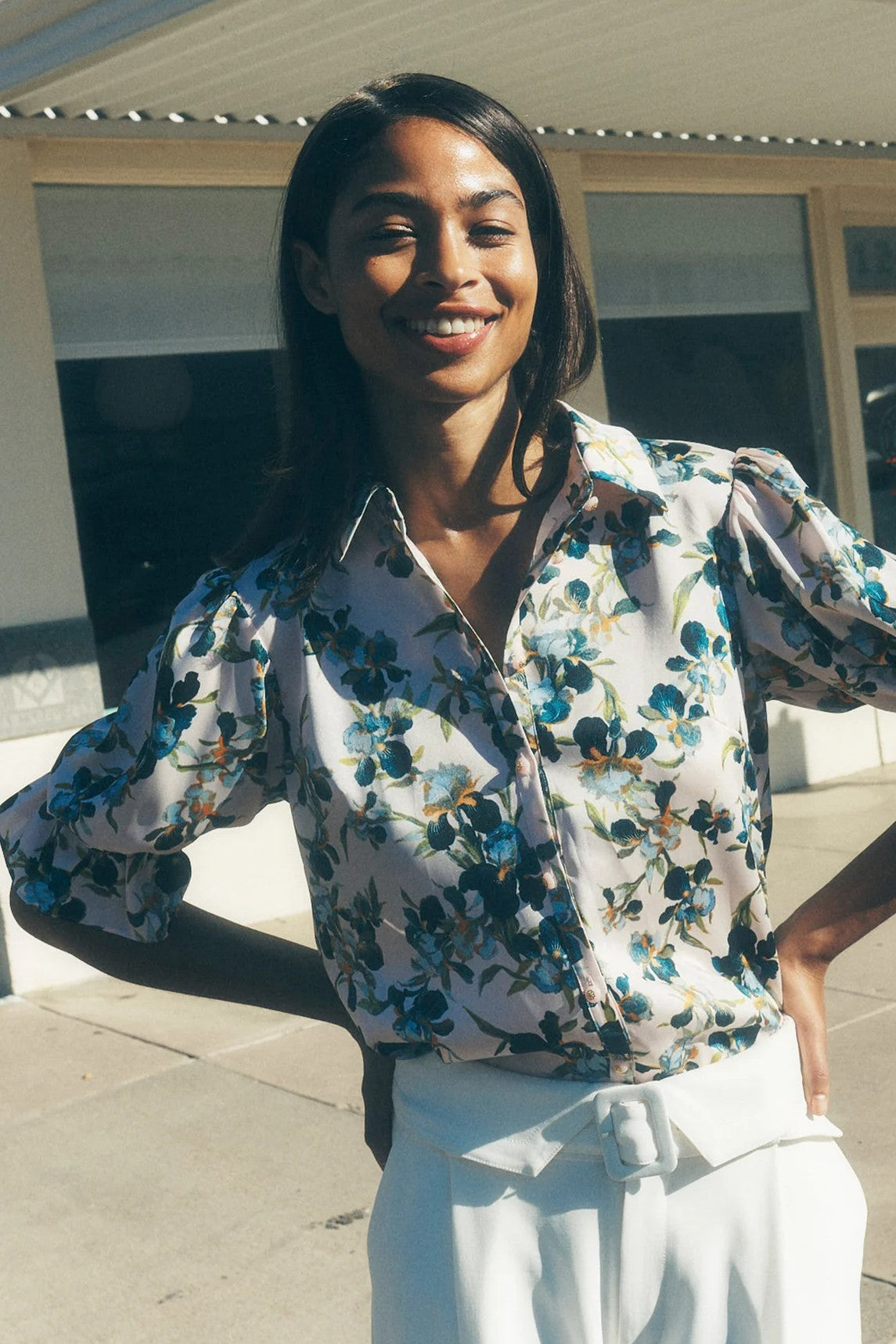 TRAILING IRIS FIONA TOP - Blouses - Sassanova