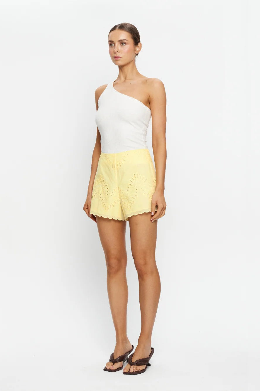 DANIELLE SHORT - Shorts - Sassanova