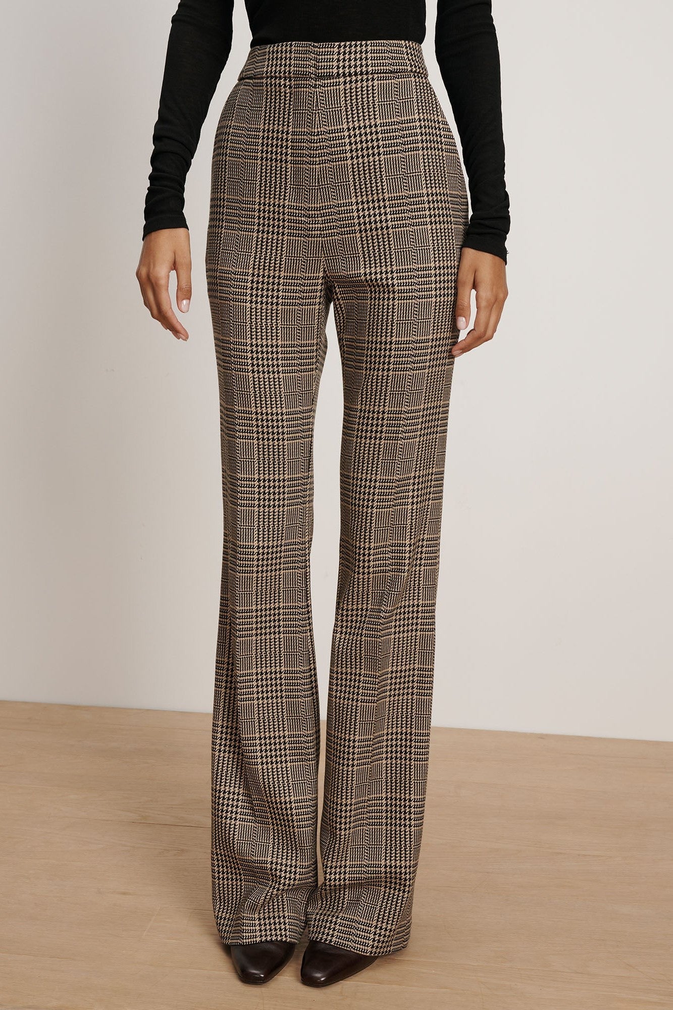 gracie pant-sassanova