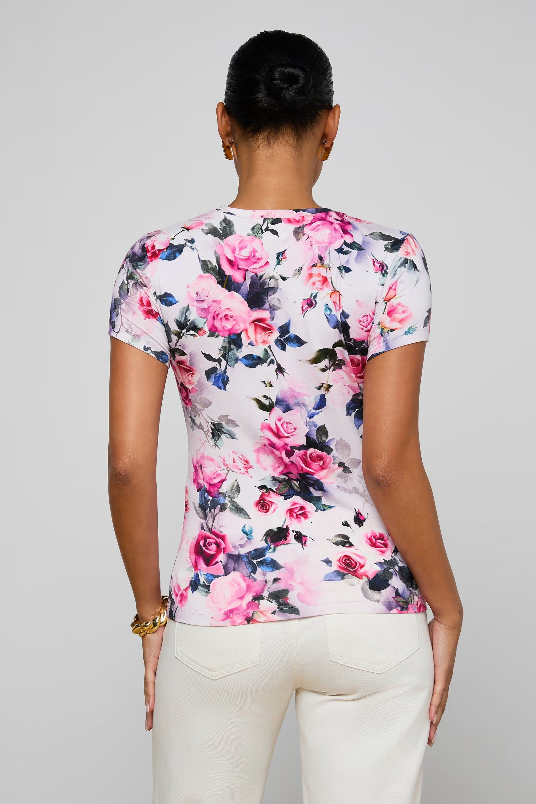 RESSI SHORT SLEEVE WATERCOLOR ROSE TEE - T-shirts - Sassanova