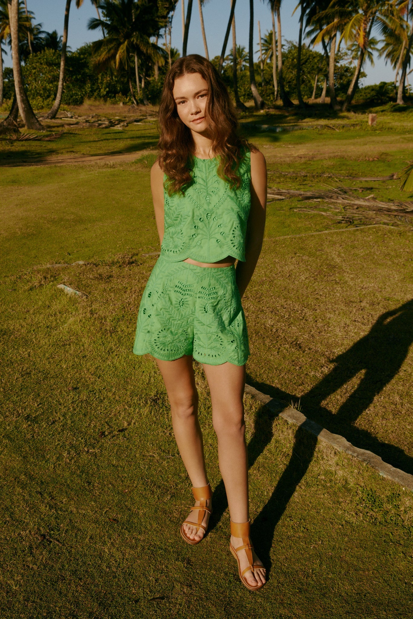 FABLE SHORT
sassanova