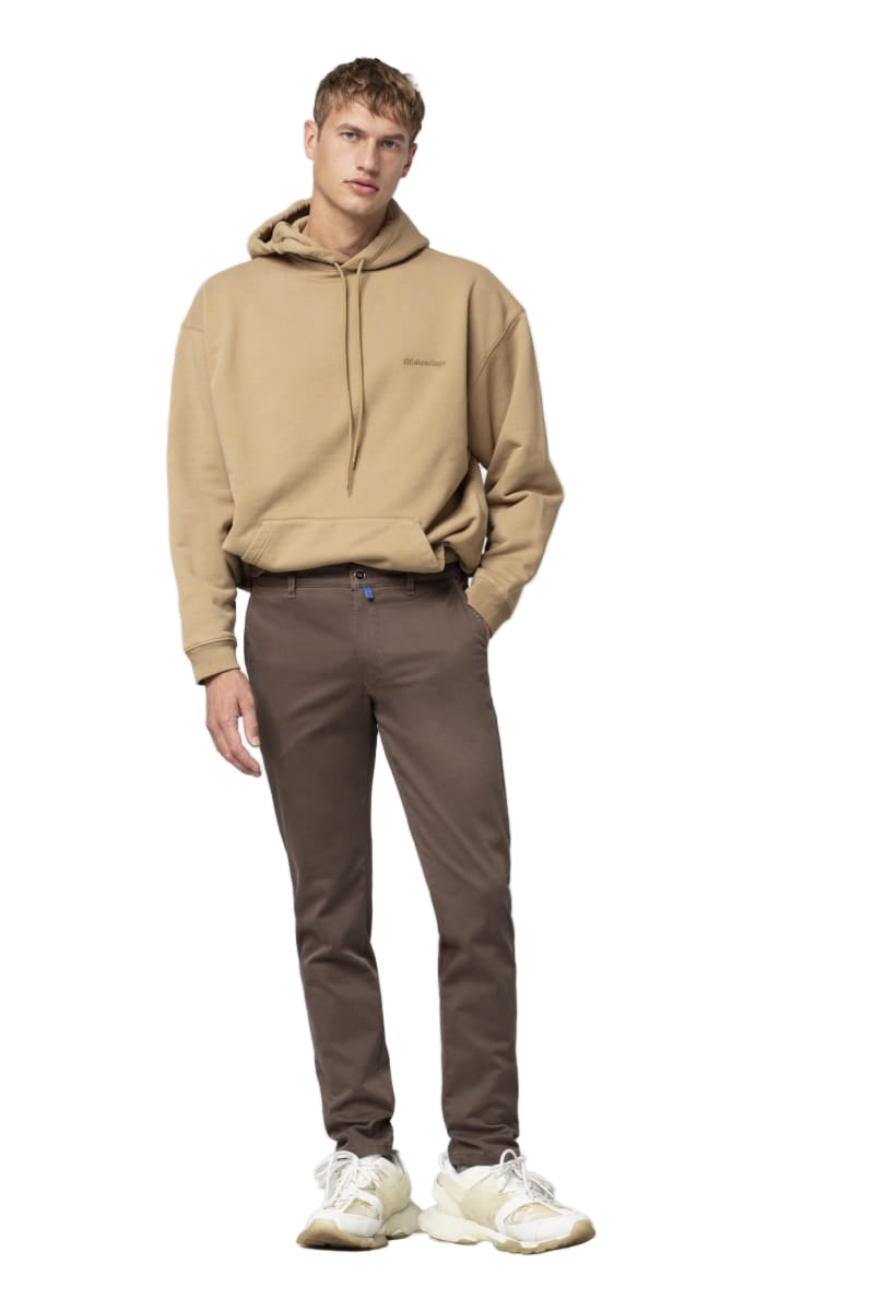 HIGH PERFORMANCE CHINO
novaman