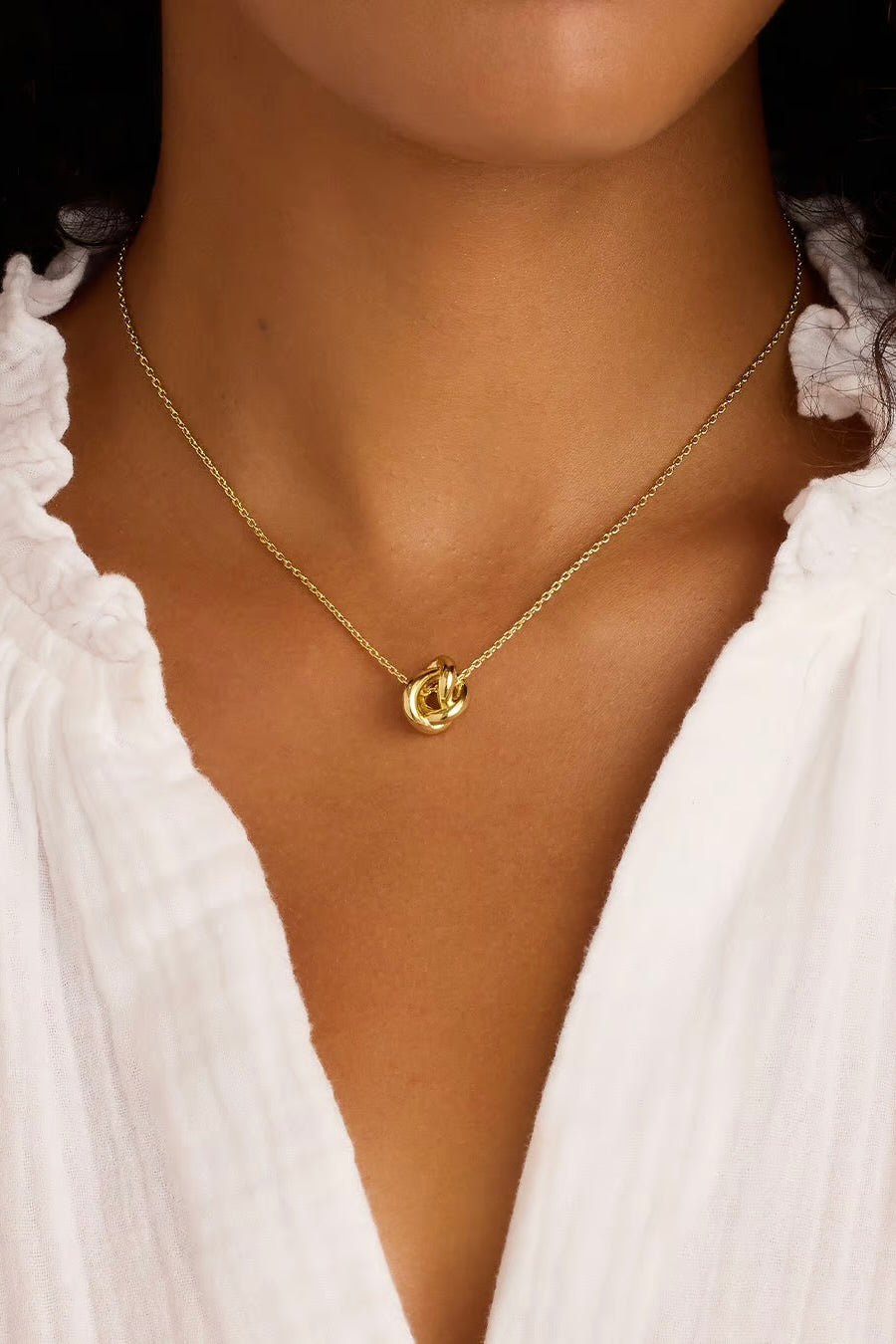 INFINITY KNOT NECKLACE- GLD
sassanova