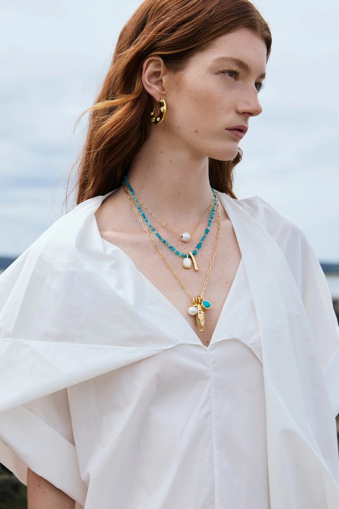 SAUCER HOOPS IN DOTTED PEARL - Earrings - Sassanova