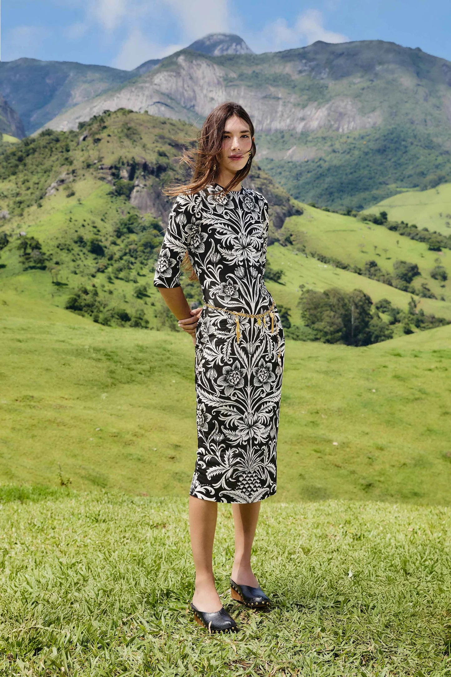 LISBON JERSEY MIDI DRESS - Dresses - Sassanova