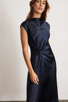 ROBINELLA DRESS - Dresses - Sassanova