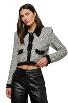 ARIELLE COLLARED JACKET
sassanova