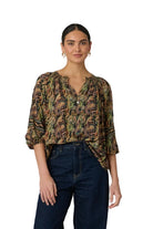 EMI TOP (7293880)
sassanova