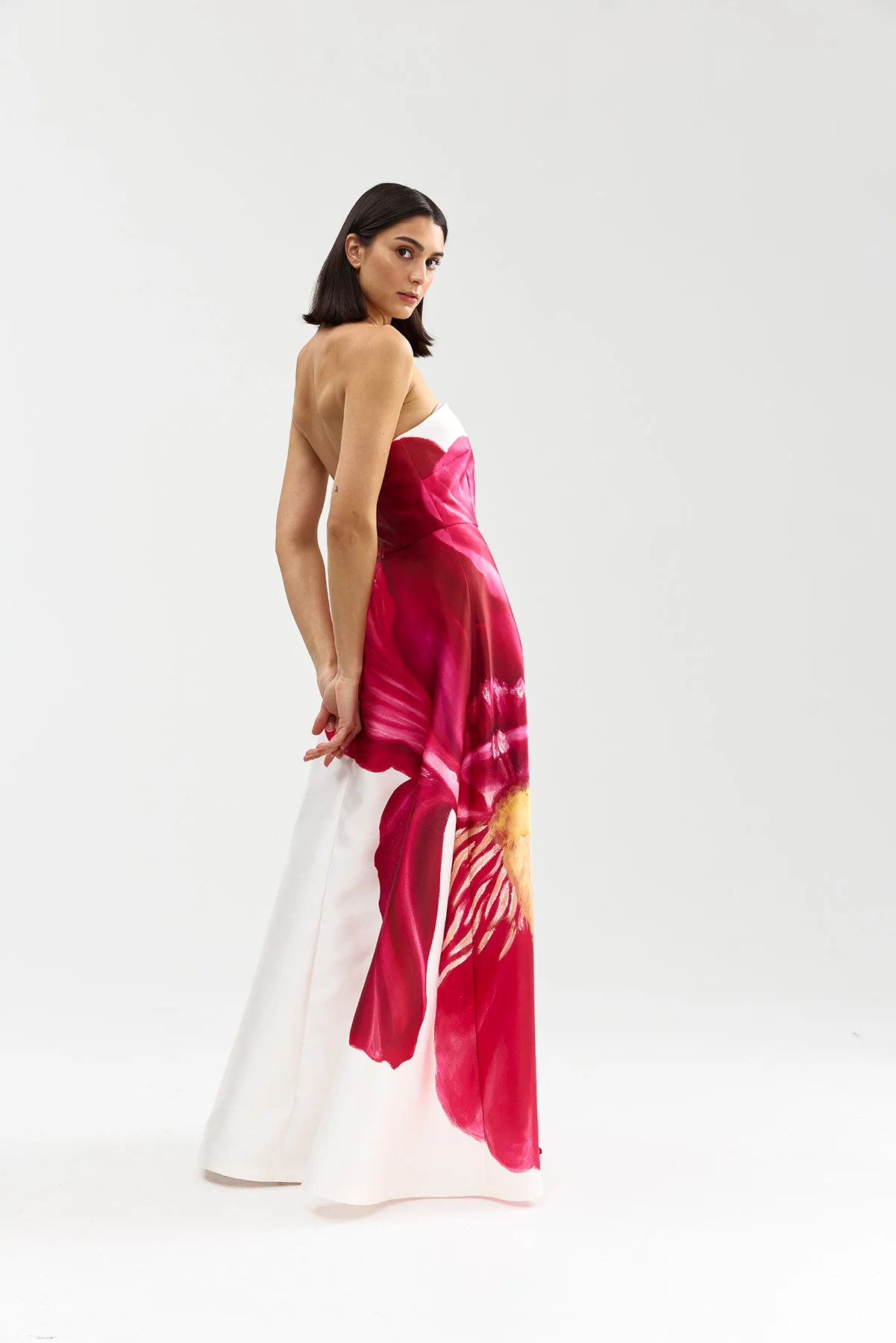 AUDREY GOWN - Dresses - Sassanova