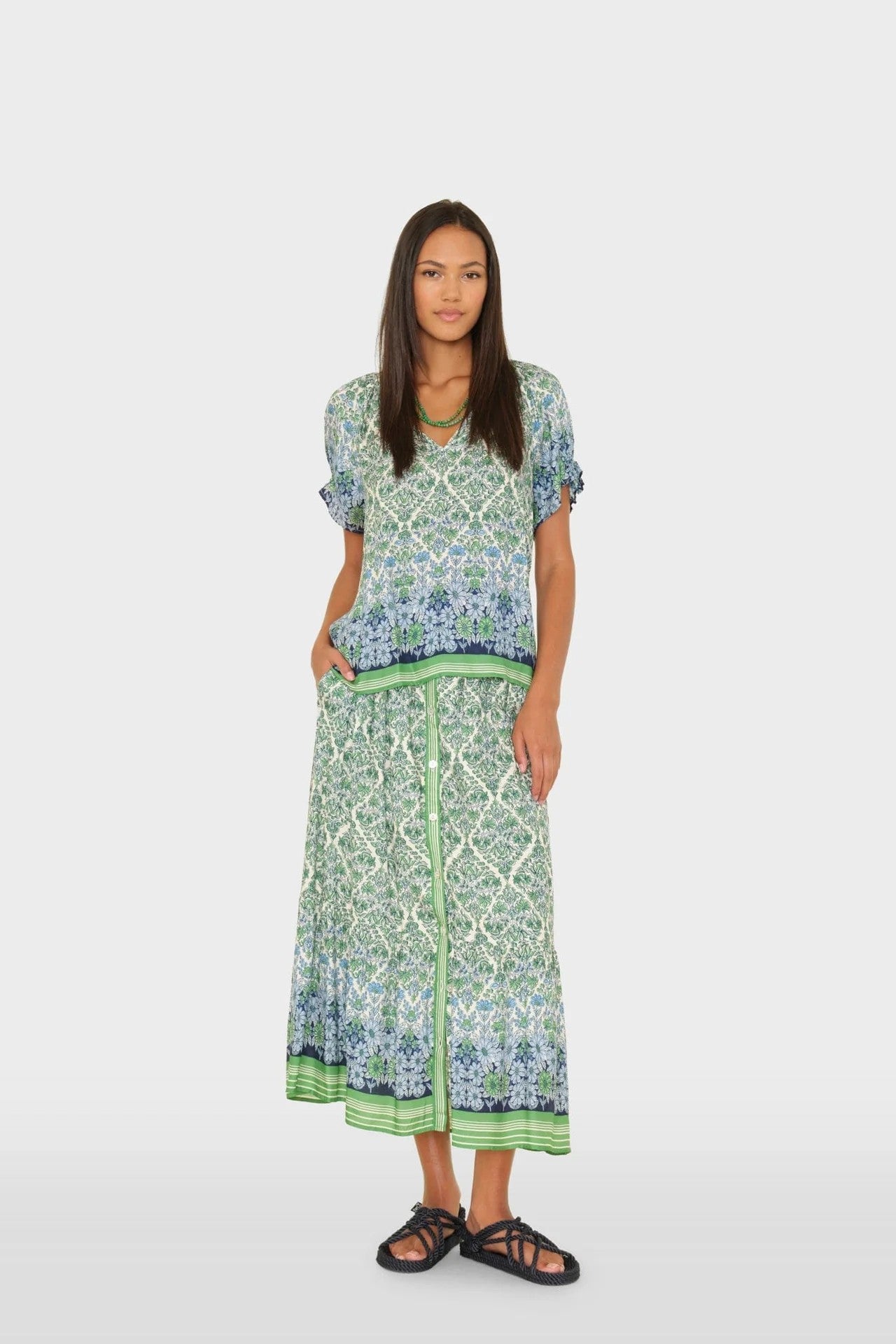 TARYN SKIRT - Skirts - Sassanova