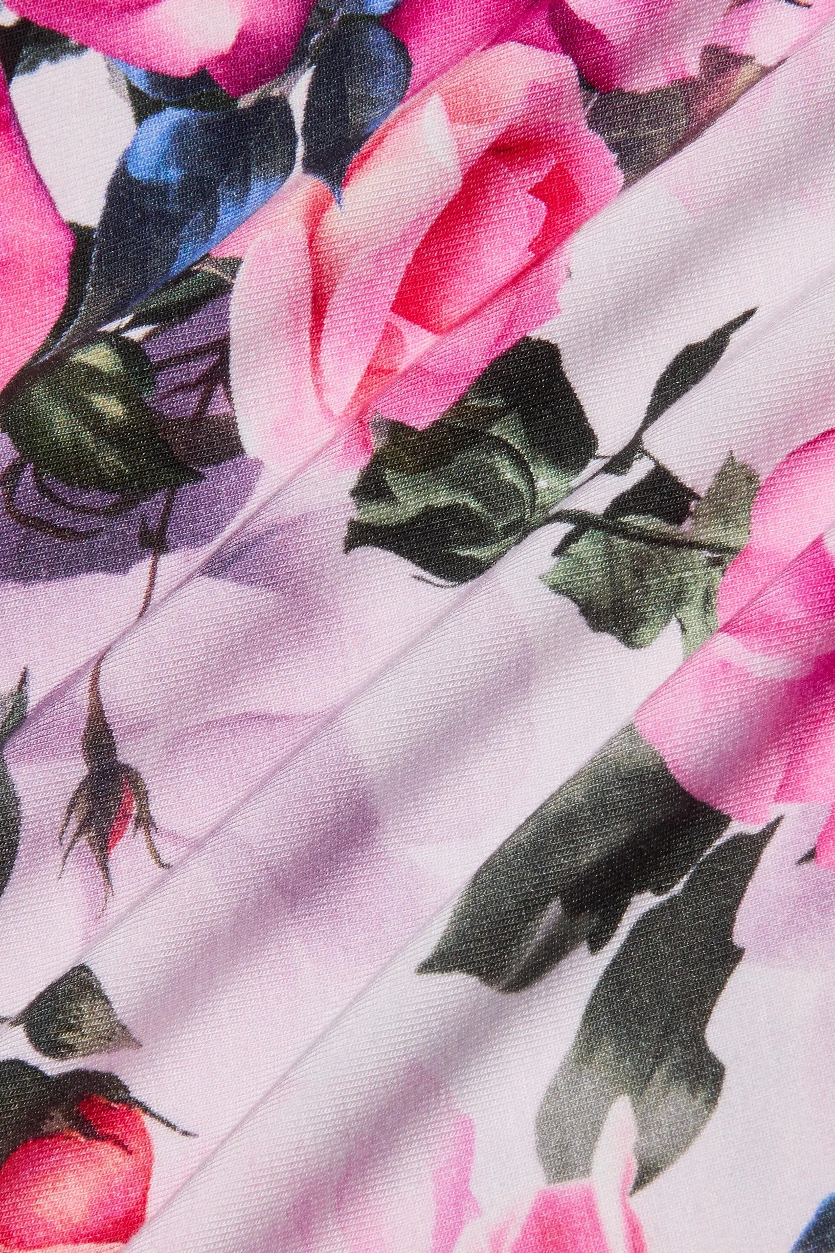 RESSI SHORT SLEEVE WATERCOLOR ROSE TEE - T-shirts - Sassanova