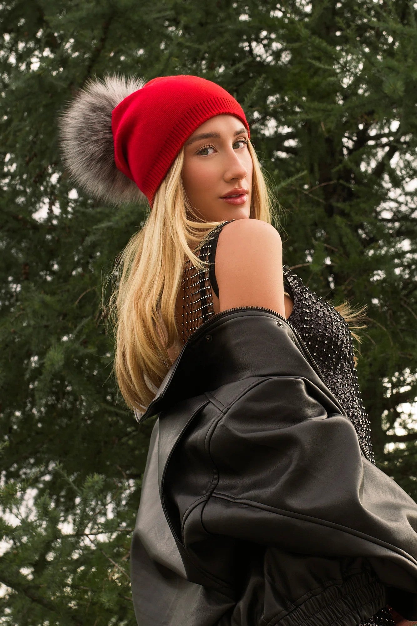 CLASSY CASHMERE DETACHABLE FUR POM BEANIE - Sassanova