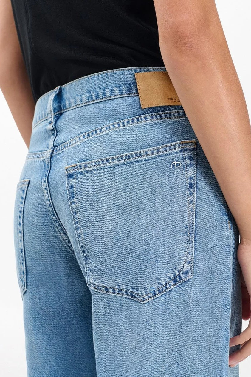 FEATHERWEIGHT SAIGE ANKLE STRAIGHT JEAN - Jeans - Sassanova