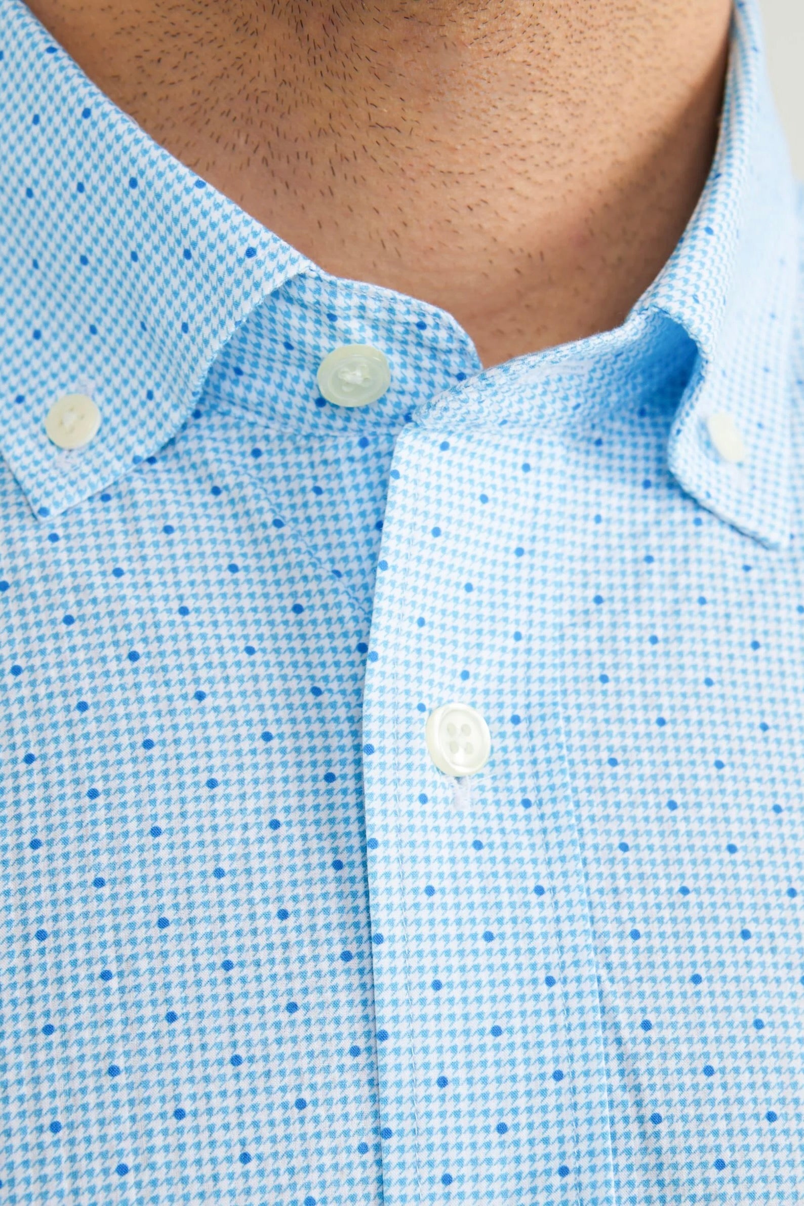 FINN SEERSUCKER SPORT SHIRT
novaman