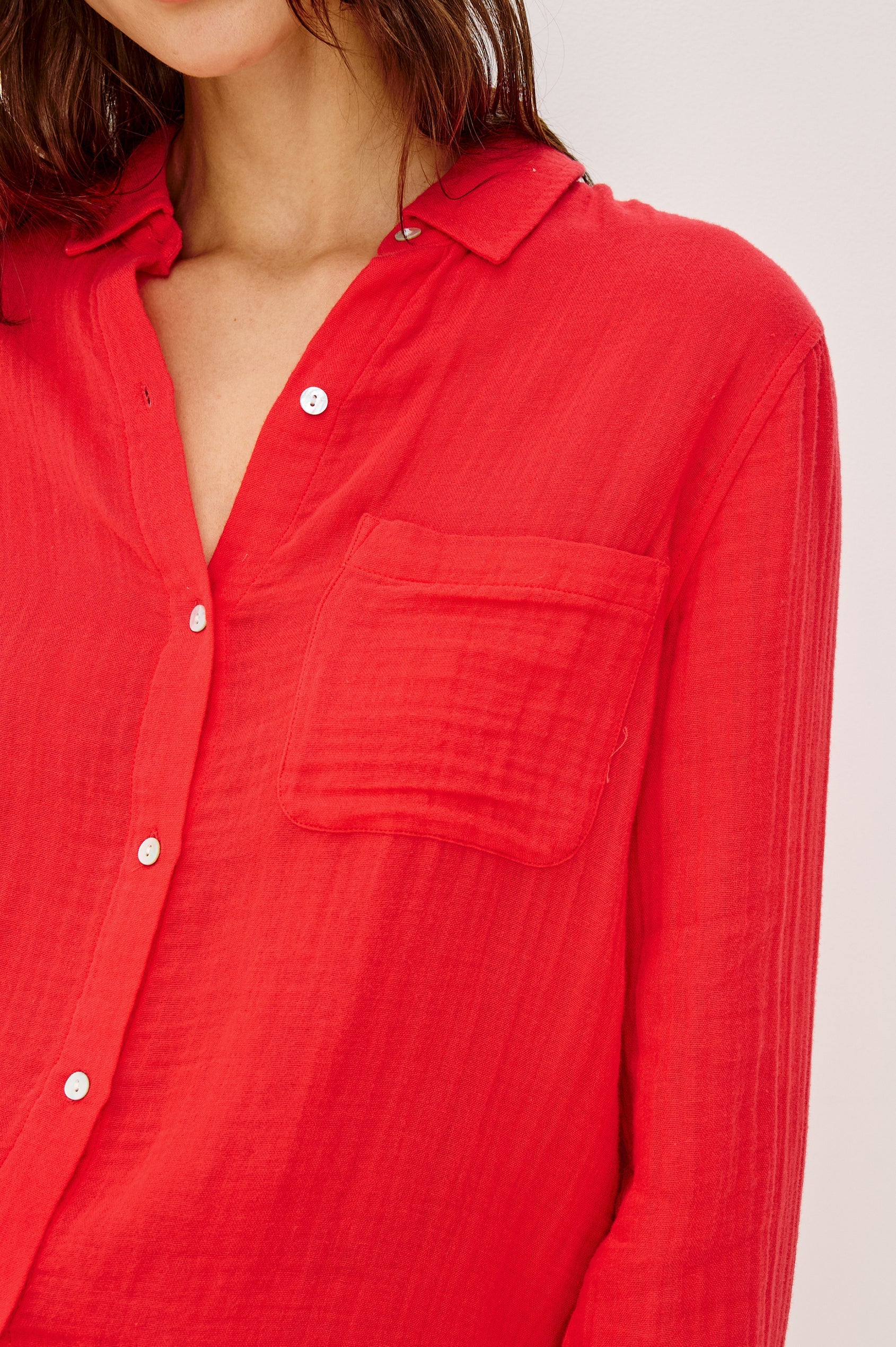 ELLIS SHIRT - Blouses - Sassanova
