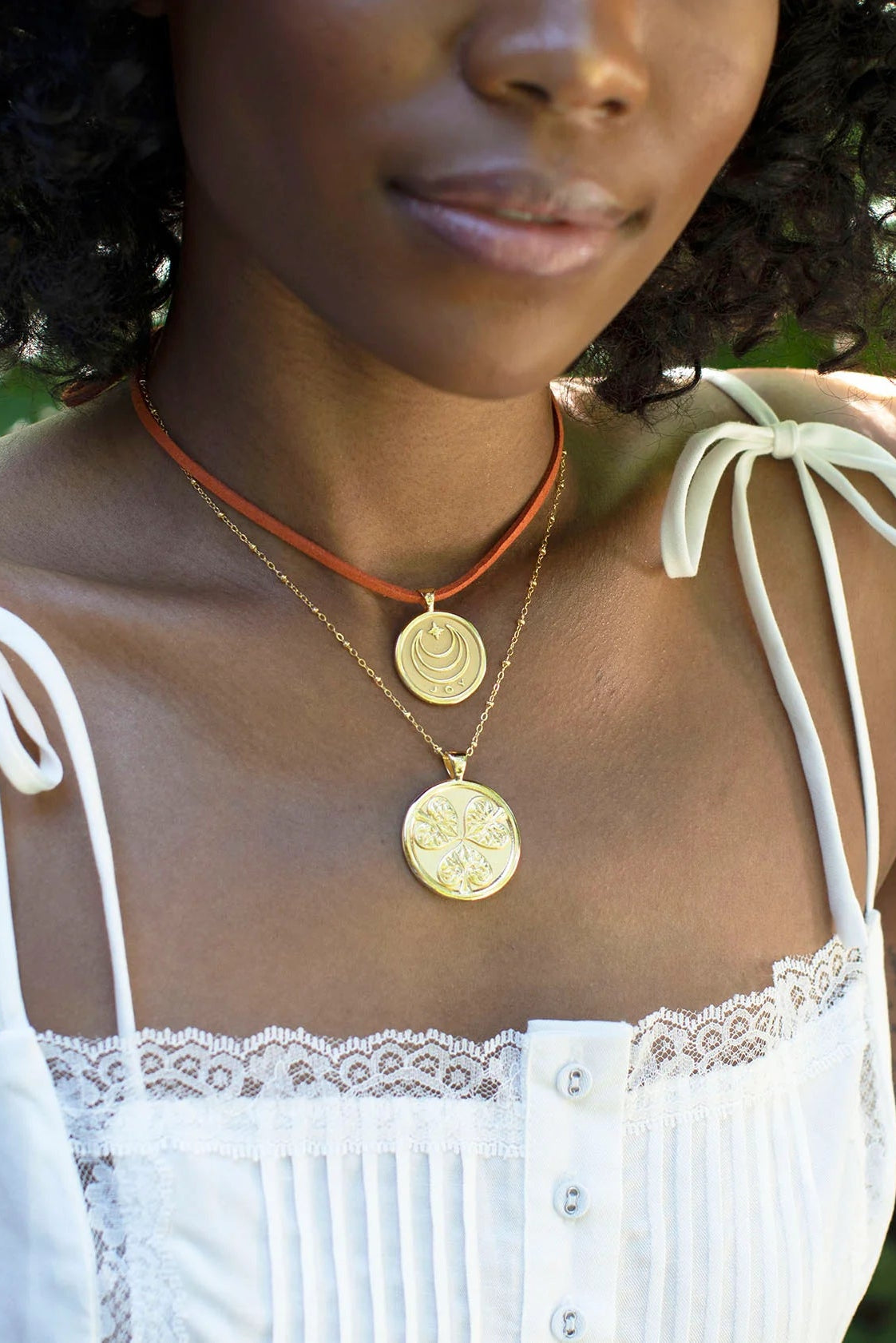 JOY SMALL PENDANT NECKLACE- SATELLITE CHAIN - Necklaces - Sassanova