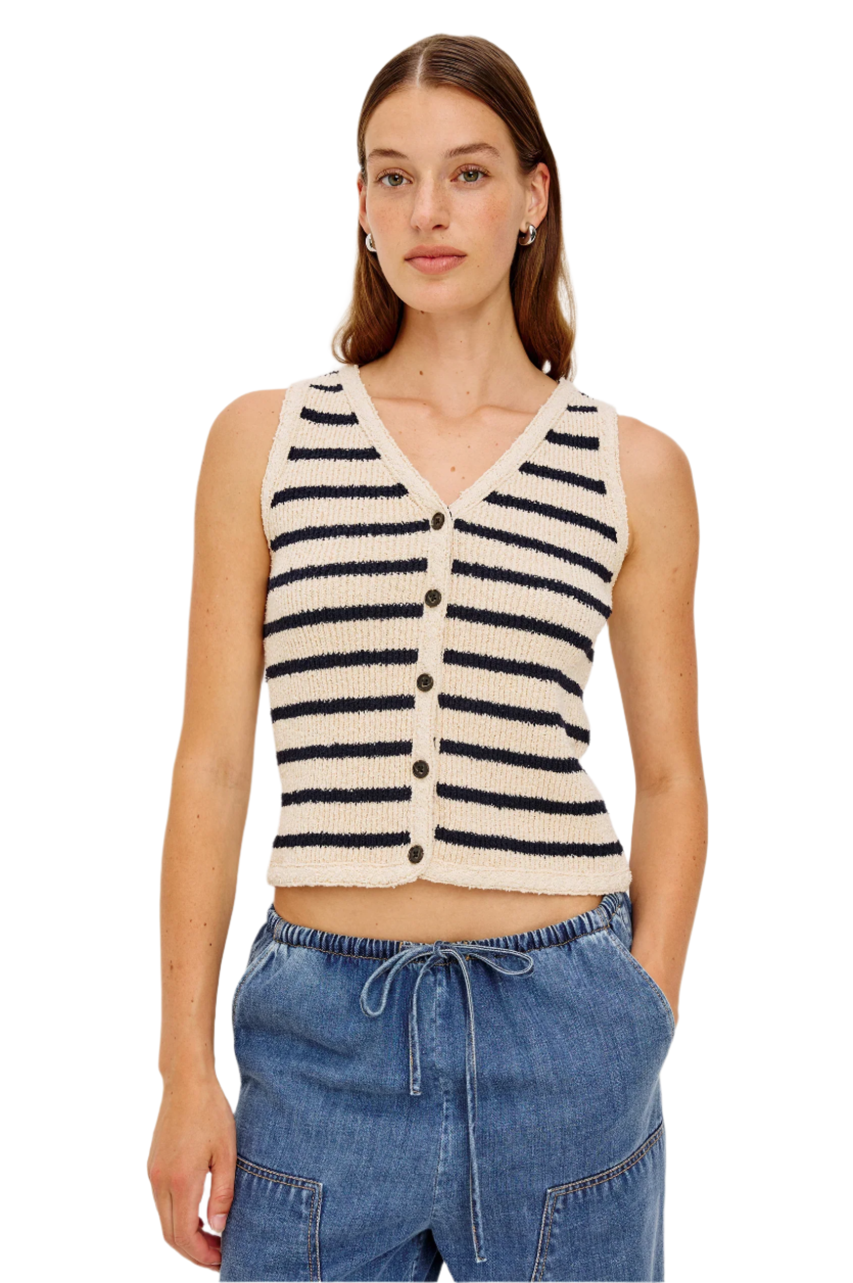 SADE VEST
sassanova