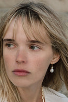 ELLIE PEARL DROP EARRINGS- MINT
sassanova