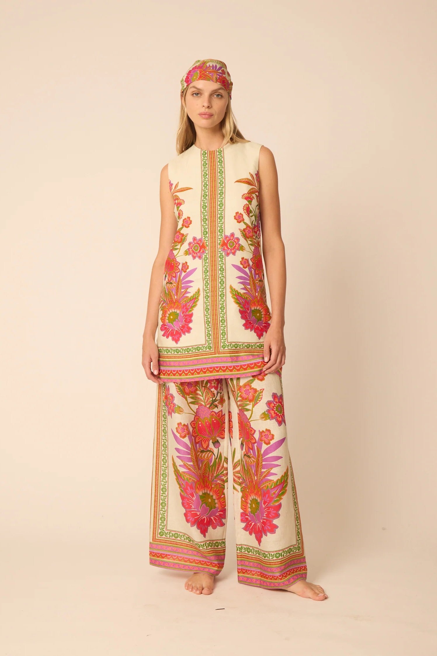 KIRBY DRESS - Dresses - Sassanova