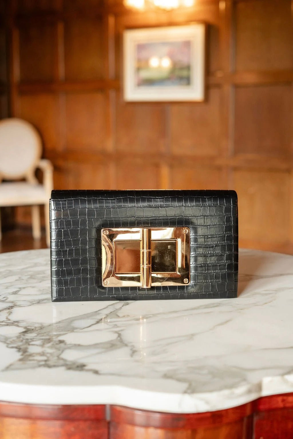 LILLIAN CROC CLUTCH
sassanova