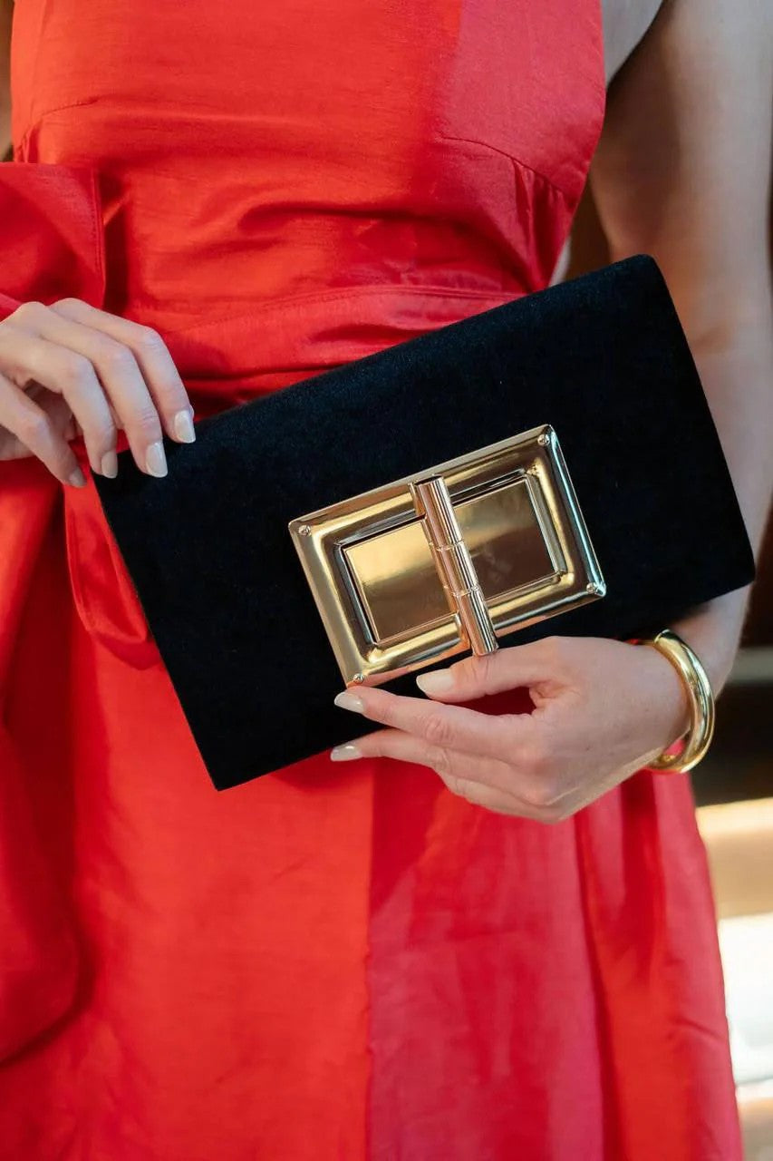LILLIAN VELVET CLUTCH - Sassanova