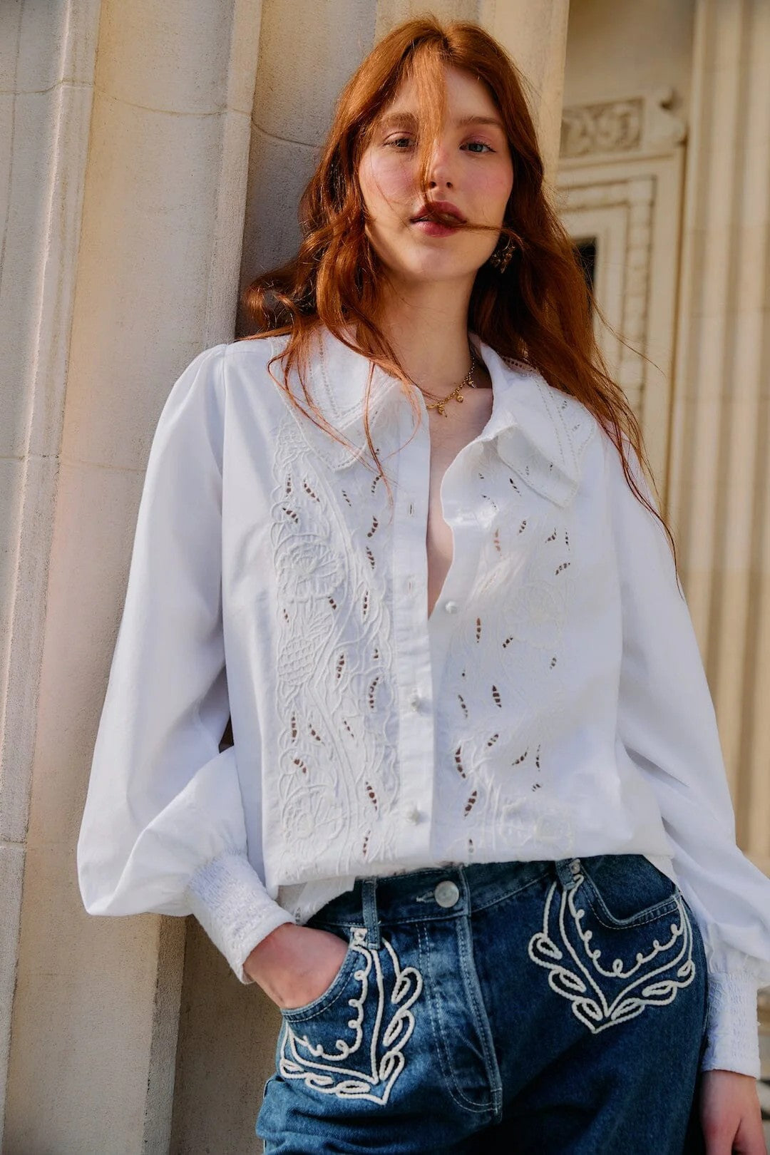 EMBROIDERED LS SHIRT - Blouses - Sassanova