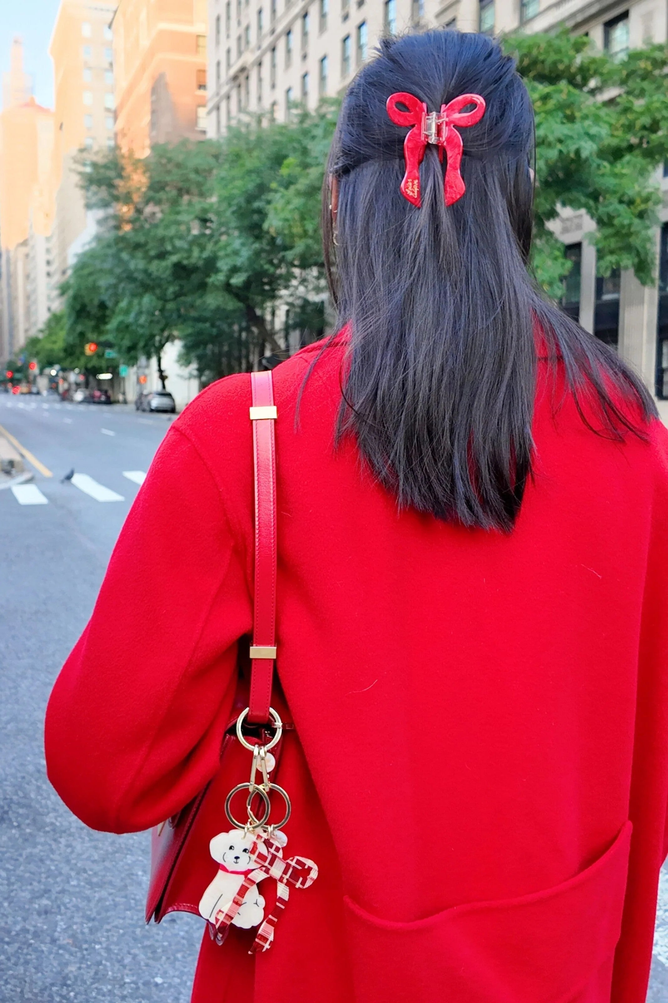 HAND PAINTED RED BOW HAIR CLAW CLIP - Keychains - Sassanova