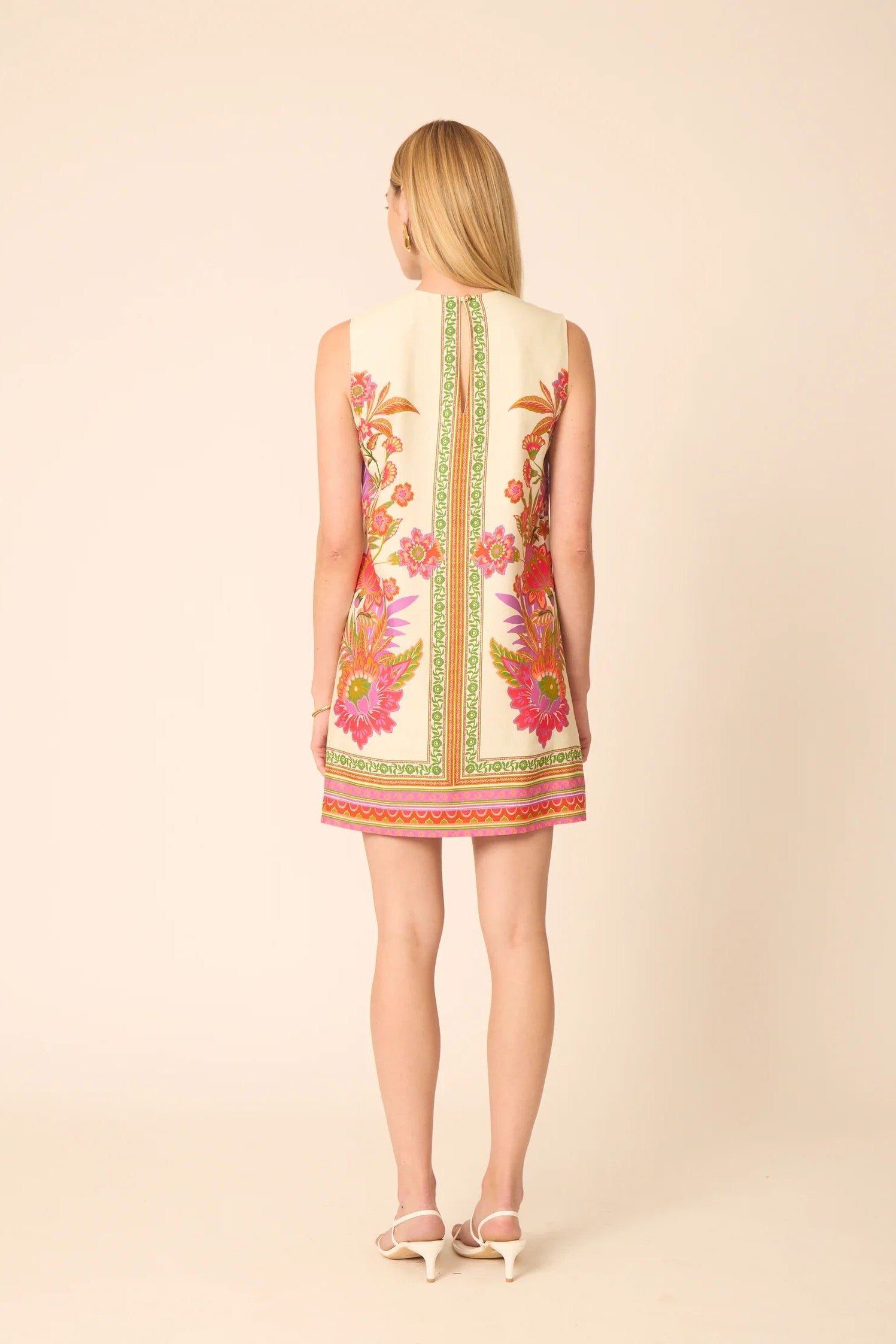 KIRBY DRESS - Dresses - Sassanova