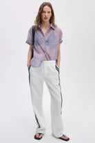 FEATHERWEIGHT LOGAN PULL ON TRACK JEAN - Pants - Sassanova
