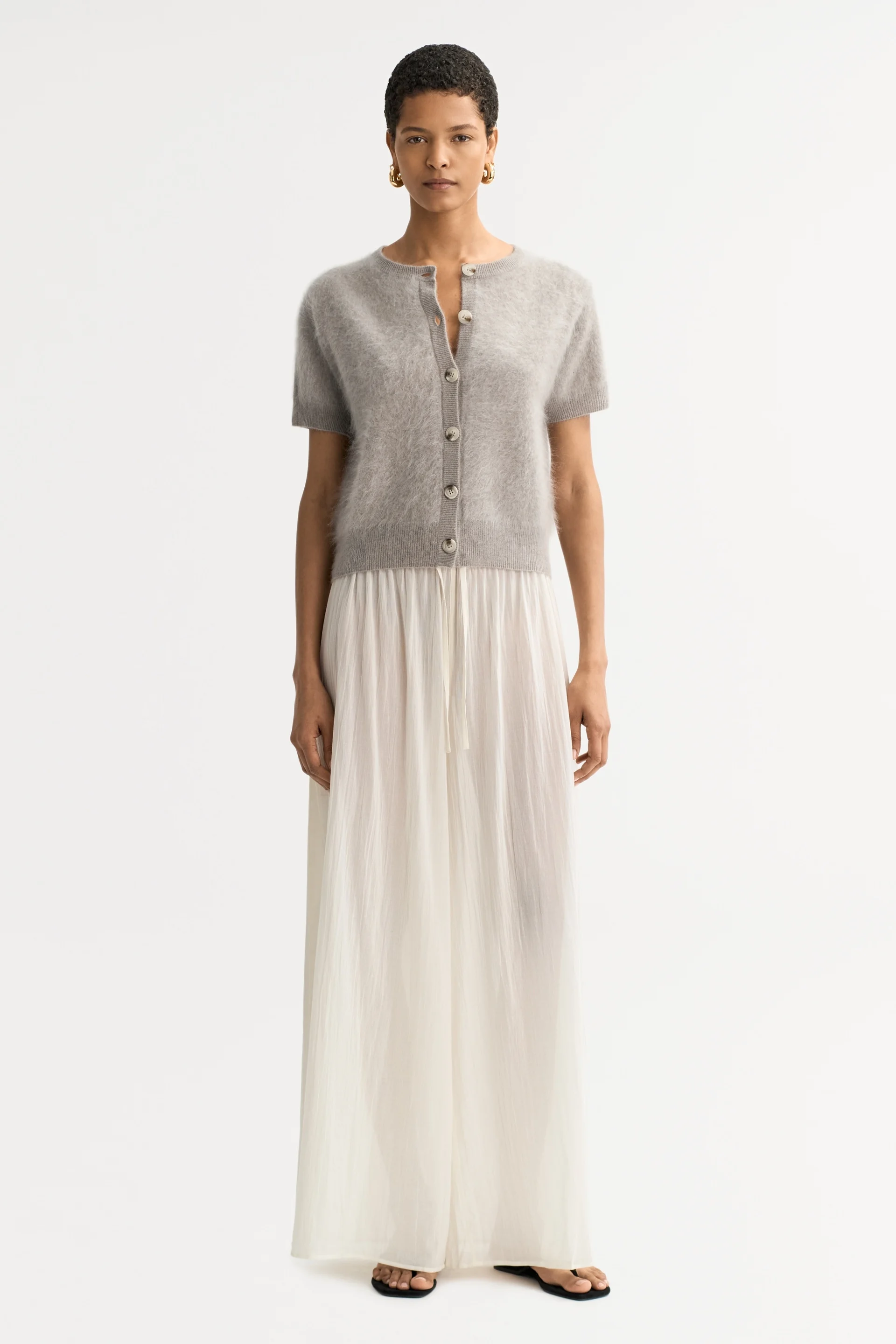 BRUSHED SHORT SLEEVE CARDIGAN - Sweaters - Sassanova