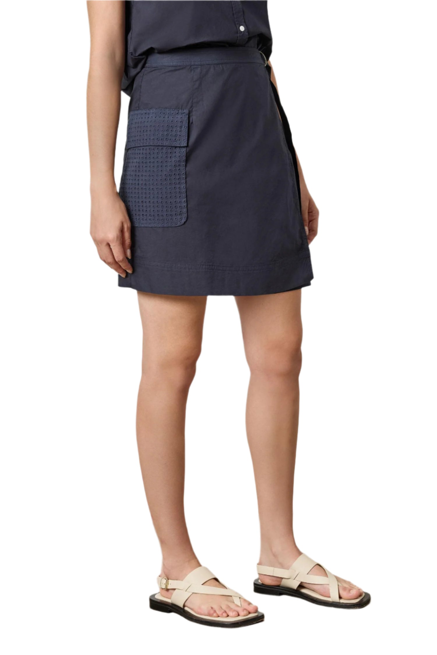 EYELET POCKET WRAP SKIRT (PA2938)
sassanova