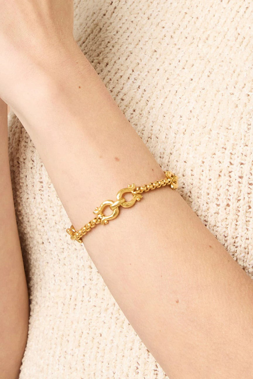 SARATOGA DEMI LINK BRACELET- GLD
sassanova