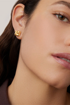 MINI WOVEN SQUARE EARRINGS - Earrings - Sassanova